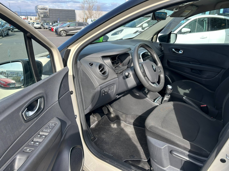 RENAULT Captur d’occasion à vendre à PERPIGNAN chez SAVVIC AUTO (Photo 5)