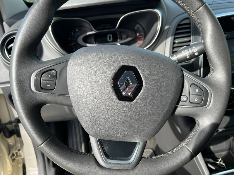 RENAULT Captur d’occasion à vendre à PERPIGNAN chez SAVVIC AUTO (Photo 8)