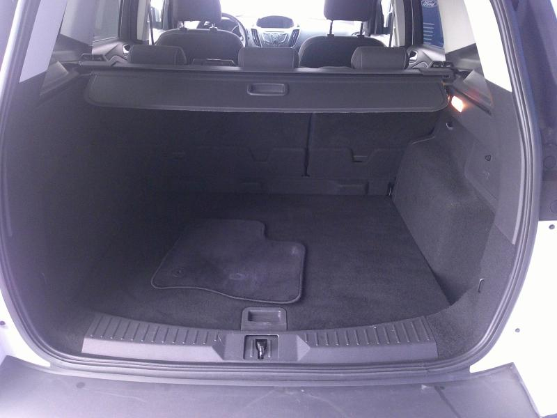 FORD Kuga d’occasion à vendre à PERPIGNAN chez SAVVIC AUTO (Photo 14)