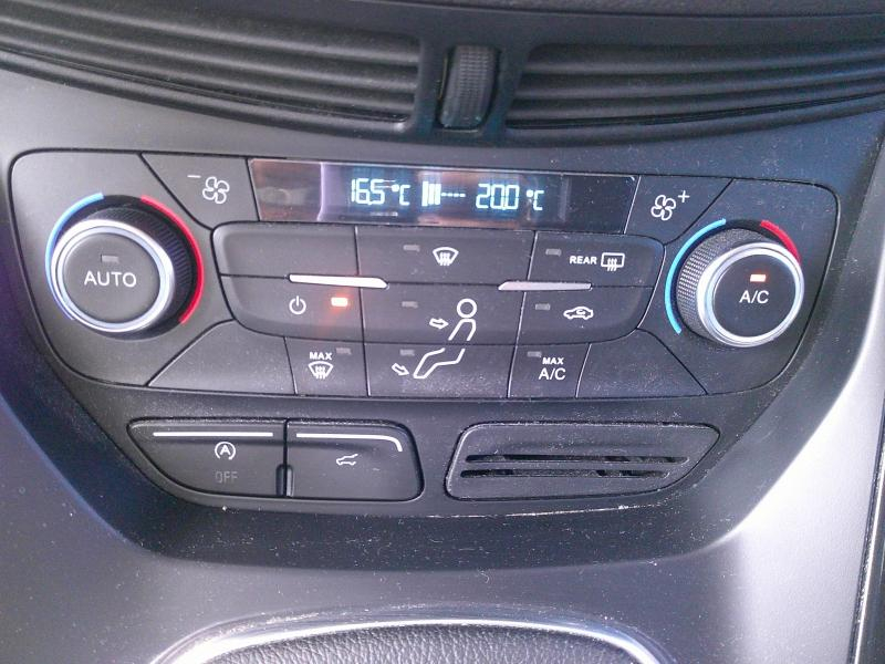 FORD Kuga d’occasion à vendre à PERPIGNAN chez SAVVIC AUTO (Photo 10)