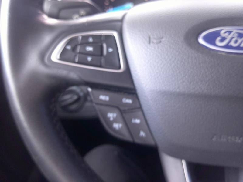 FORD Kuga d’occasion à vendre à PERPIGNAN chez SAVVIC AUTO (Photo 14)