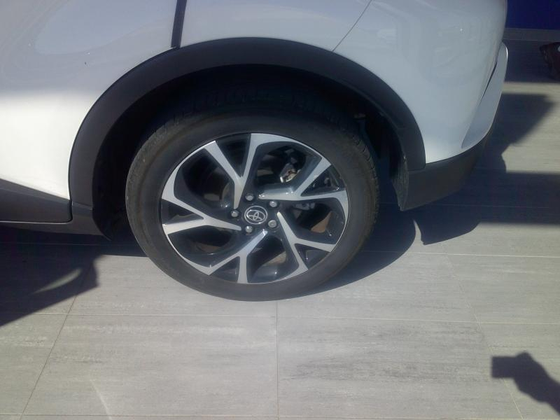 TOYOTA C-HR d’occasion à vendre à PERPIGNAN chez SAVVIC AUTO (Photo 15)