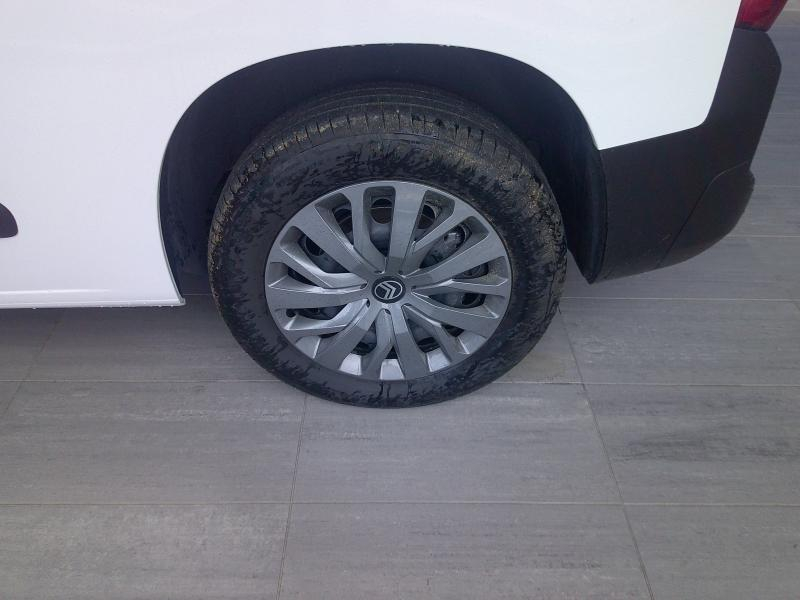 CITROEN Berlingo d’occasion à vendre à PERPIGNAN chez SAVVIC AUTO (Photo 18)
