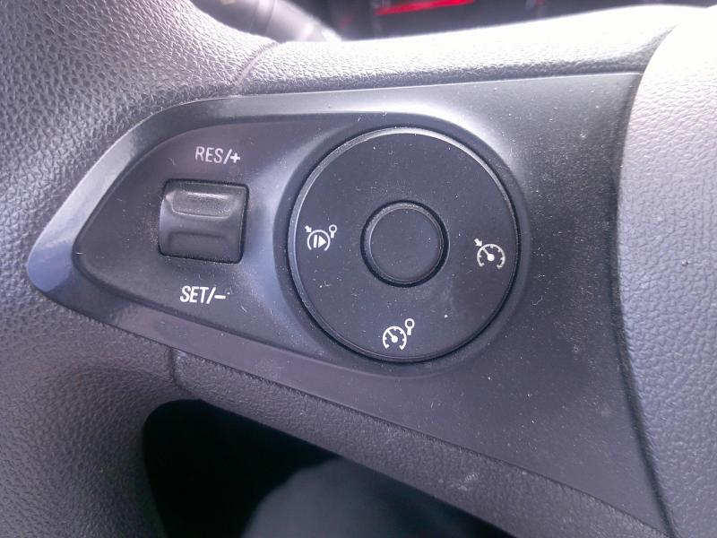 OPEL Combo Cargo VUL d’occasion à vendre à PERPIGNAN chez SAVVIC AUTO (Photo 7)