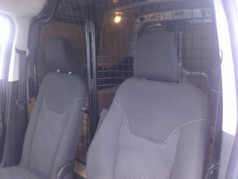 FORD Transit Courier VUL d’occasion à vendre à PERPIGNAN chez SAVVIC AUTO (Photo 13)