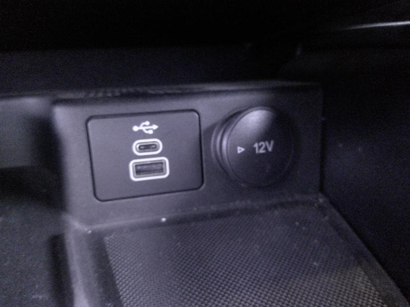 FORD Kuga d’occasion à vendre à PERPIGNAN chez SAVVIC AUTO (Photo 14)