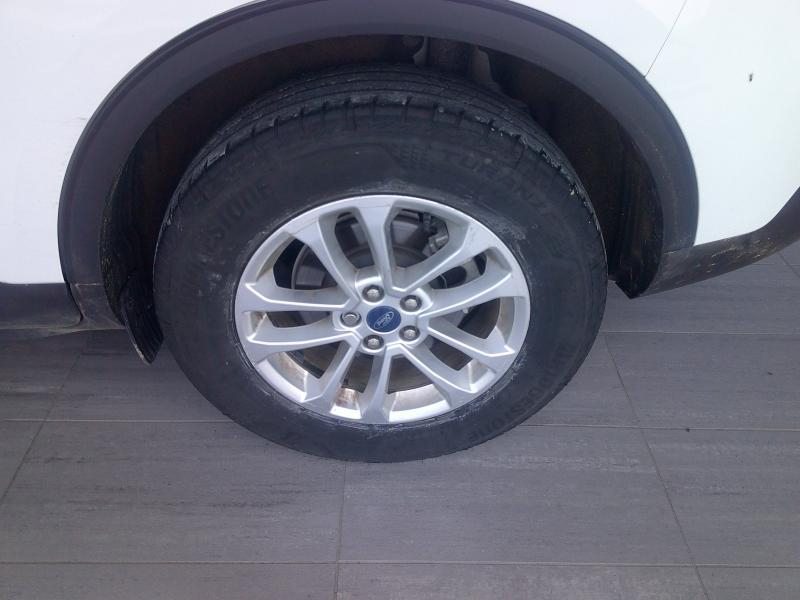 FORD Kuga d’occasion à vendre à PERPIGNAN chez SAVVIC AUTO (Photo 16)
