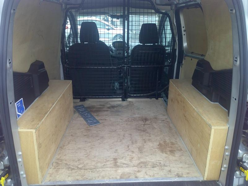 FORD Transit Courier VUL d’occasion à vendre à PERPIGNAN chez SAVVIC AUTO (Photo 20)