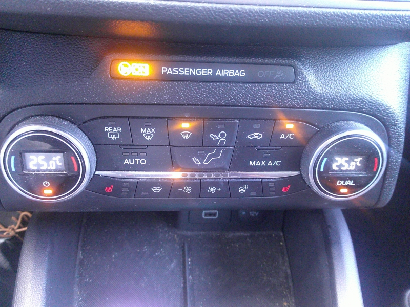 FORD Focus d’occasion à vendre à PERPIGNAN chez SAVVIC AUTO (Photo 15)