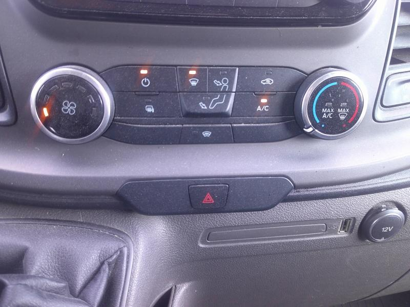 agency.seo.links.detann.title FORD Transit Custom Fg VUL d’occasion à vendre à PERPIGNAN chez SAVVIC AUTO (Photo 9)