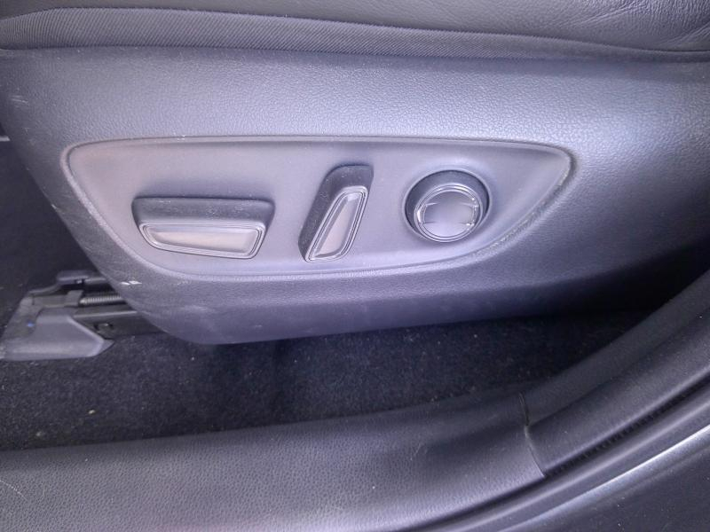 agency.seo.links.detann.title TOYOTA RAV4 d’occasion à vendre à PERPIGNAN chez SAVVIC AUTO (Photo 19)