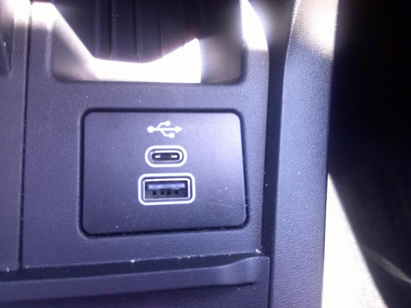 FORD Puma d’occasion à vendre à PERPIGNAN chez SAVVIC AUTO (Photo 12)