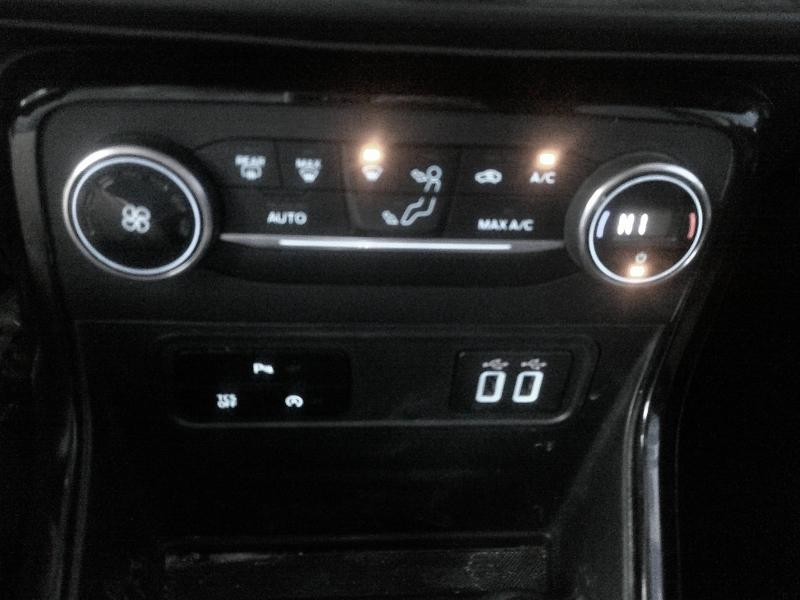 FORD EcoSport d’occasion à vendre à PERPIGNAN chez SAVVIC AUTO (Photo 12)