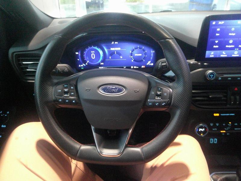 FORD Focus d’occasion à vendre à PERPIGNAN chez SAVVIC AUTO (Photo 6)