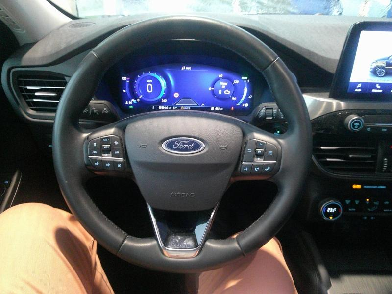 FORD Kuga d’occasion à vendre à PERPIGNAN chez SAVVIC AUTO (Photo 5)