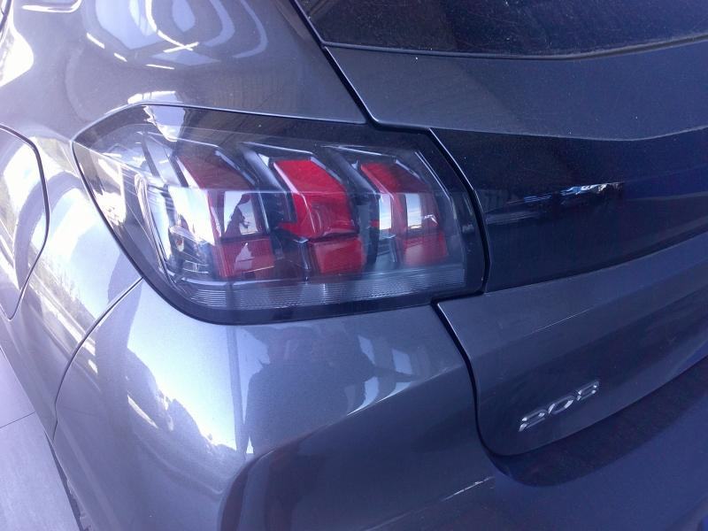 PEUGEOT 208 d’occasion à vendre à PERPIGNAN chez SAVVIC AUTO (Photo 4)