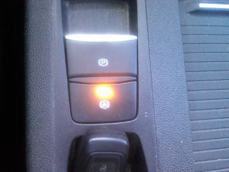 FORD Kuga d’occasion à vendre à PERPIGNAN chez SAVVIC AUTO (Photo 16)