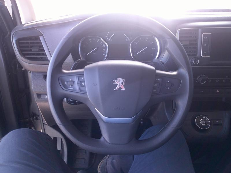 PEUGEOT Expert Fg VUL d’occasion à vendre à PERPIGNAN chez SAVVIC AUTO (Photo 5)