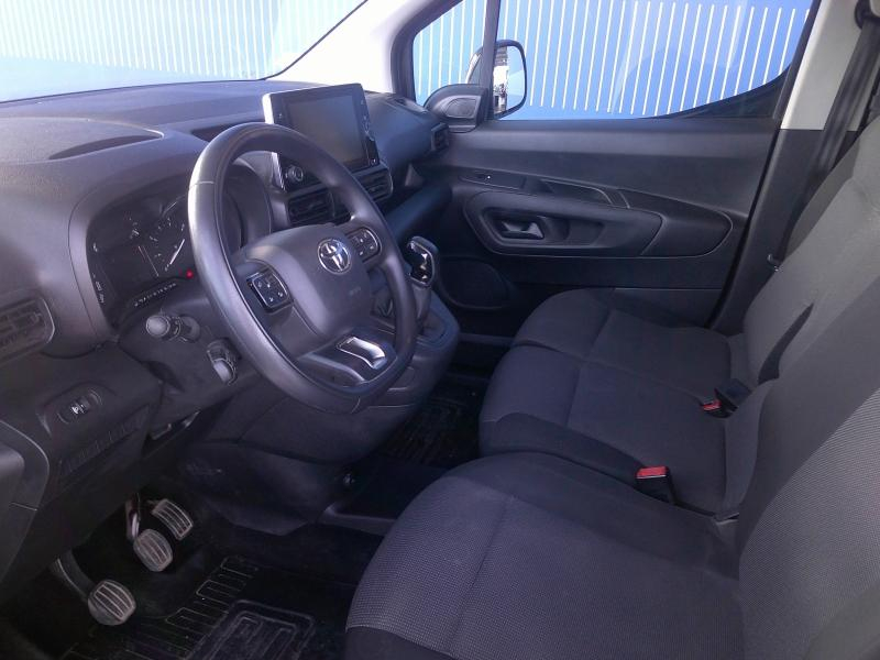 TOYOTA ProAce City VUL d’occasion à vendre à PERPIGNAN chez SAVVIC AUTO (Photo 16)