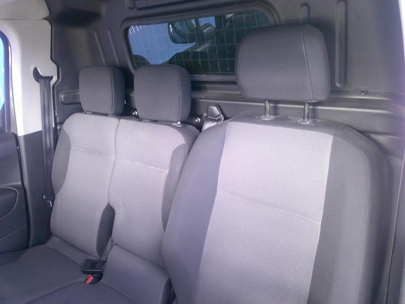 TOYOTA ProAce City VUL d’occasion à vendre à PERPIGNAN chez SAVVIC AUTO (Photo 17)