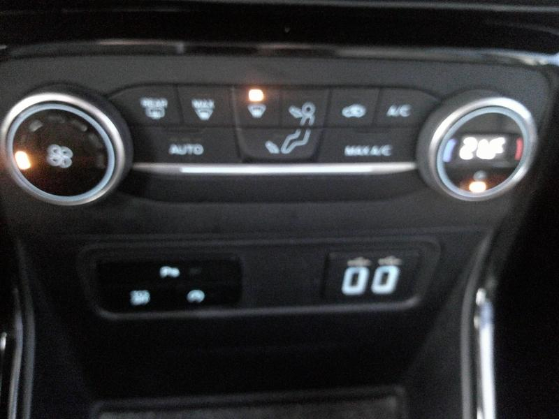 FORD EcoSport d’occasion à vendre à PERPIGNAN chez SAVVIC AUTO (Photo 14)