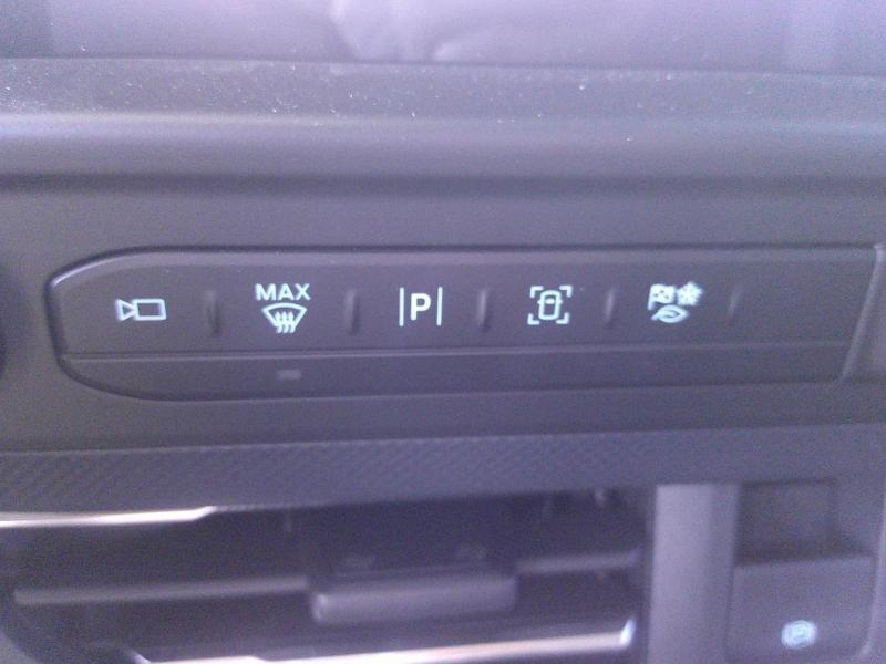 FORD Transit Custom Fg VUL d’occasion à vendre à PERPIGNAN chez SAVVIC AUTO (Photo 16)