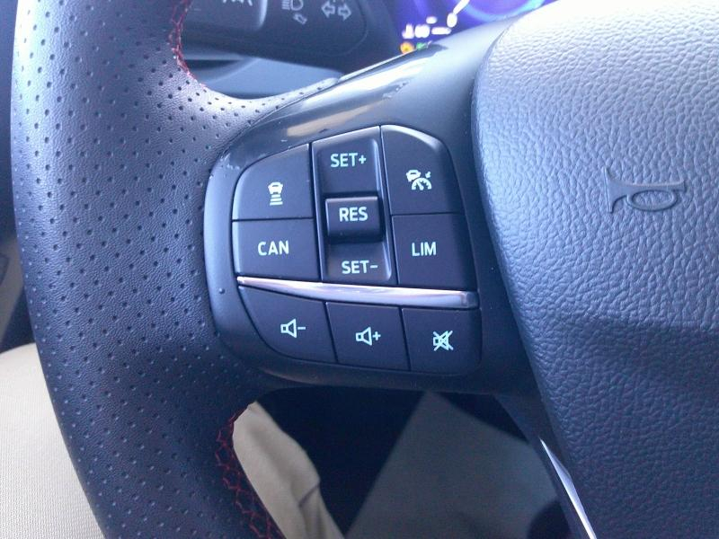 FORD Focus d’occasion à vendre à PERPIGNAN chez SAVVIC AUTO (Photo 17)