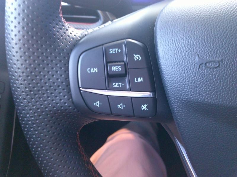 FORD Puma d’occasion à vendre à PERPIGNAN chez SAVVIC AUTO (Photo 18)