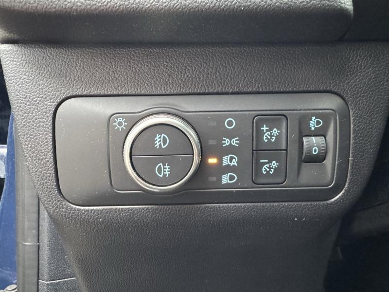 FORD Kuga d’occasion à vendre à PERPIGNAN chez SAVVIC AUTO (Photo 12)