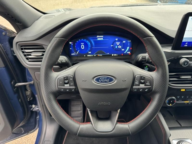 FORD Kuga d’occasion à vendre à PERPIGNAN chez SAVVIC AUTO (Photo 14)