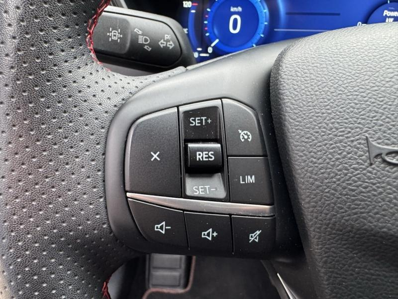 FORD Kuga d’occasion à vendre à PERPIGNAN chez SAVVIC AUTO (Photo 15)