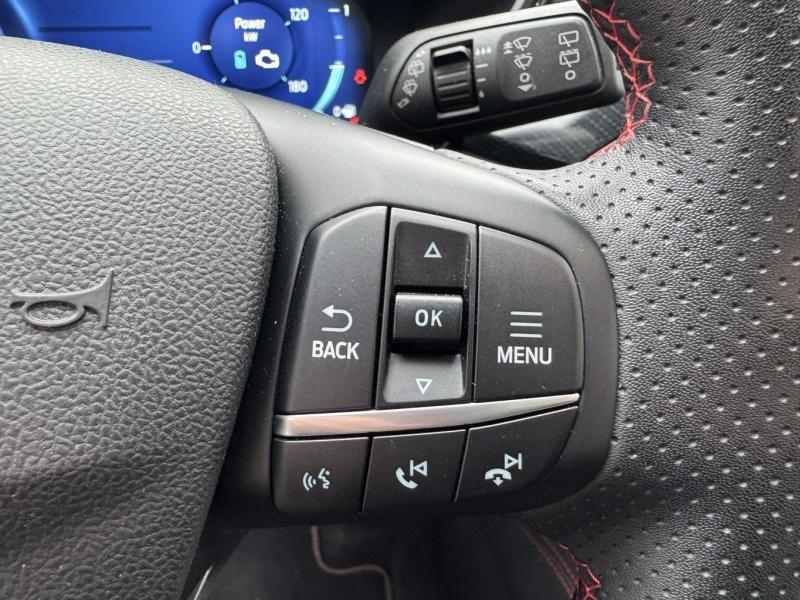FORD Kuga d’occasion à vendre à PERPIGNAN chez SAVVIC AUTO (Photo 16)