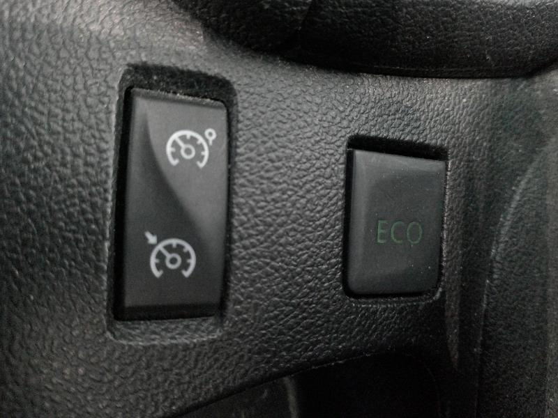 RENAULT Clio d’occasion à vendre à PERPIGNAN chez SAVVIC AUTO (Photo 10)