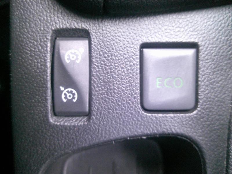 RENAULT Clio d’occasion à vendre à PERPIGNAN chez SAVVIC AUTO (Photo 17)