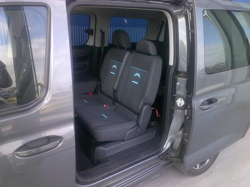 FORD Grd Tourneo Connect d’occasion à vendre à PERPIGNAN chez SAVVIC AUTO (Photo 20)