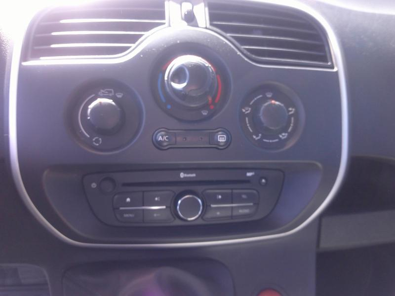 RENAULT Kangoo Express VUL d’occasion à vendre à PERPIGNAN chez SAVVIC AUTO (Photo 9)