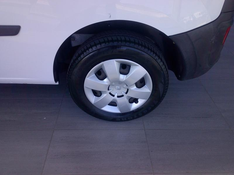 RENAULT Kangoo Express VUL d’occasion à vendre à PERPIGNAN chez SAVVIC AUTO (Photo 15)