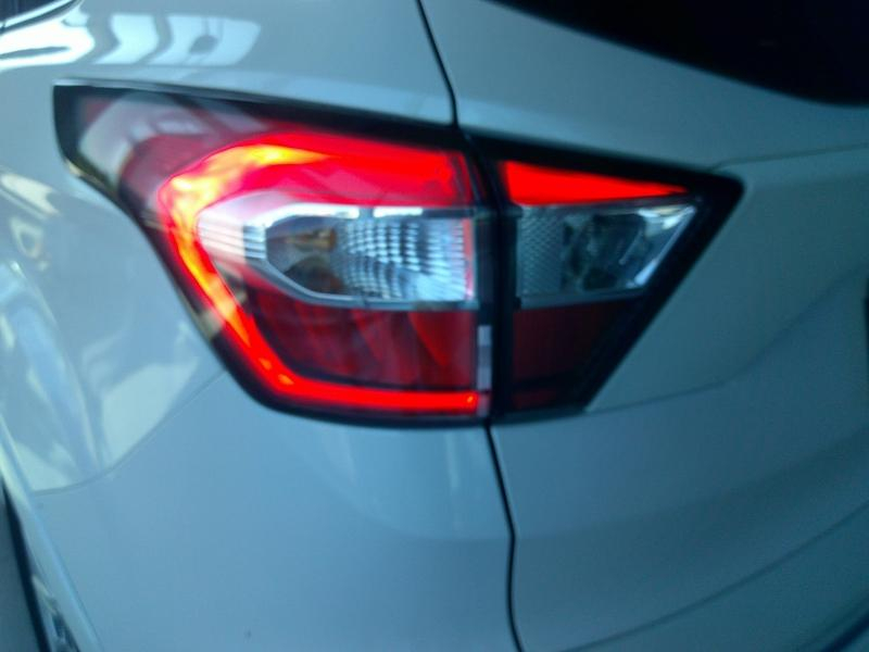 FORD Kuga d’occasion à vendre à PERPIGNAN chez SAVVIC AUTO (Photo 3)