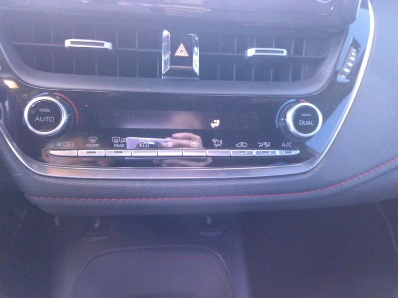 TOYOTA Corolla Touring Spt d’occasion à vendre à PERPIGNAN chez SAVVIC AUTO (Photo 10)