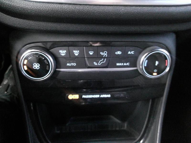 FORD Puma d’occasion à vendre à PERPIGNAN chez SAVVIC AUTO (Photo 16)