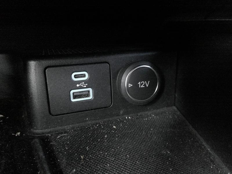 FORD Kuga d’occasion à vendre à PERPIGNAN chez SAVVIC AUTO (Photo 16)