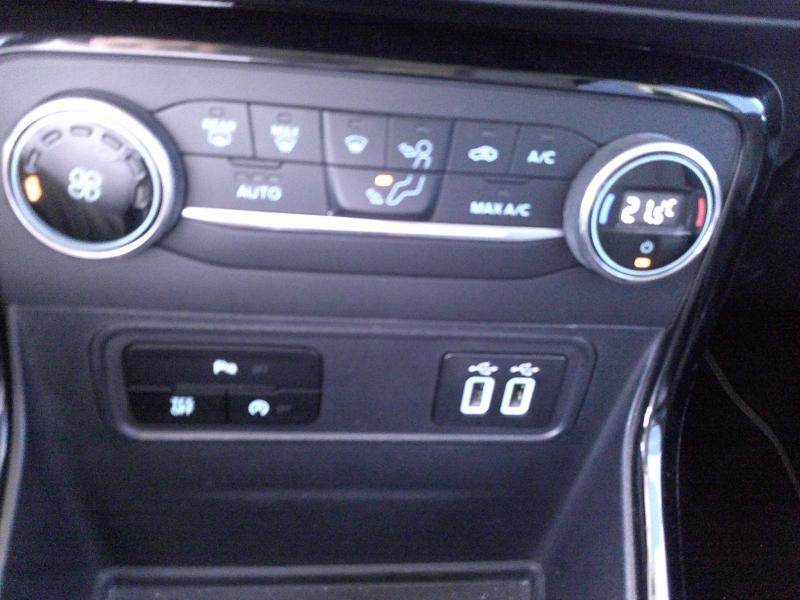 FORD EcoSport d’occasion à vendre à PERPIGNAN chez SAVVIC AUTO (Photo 13)