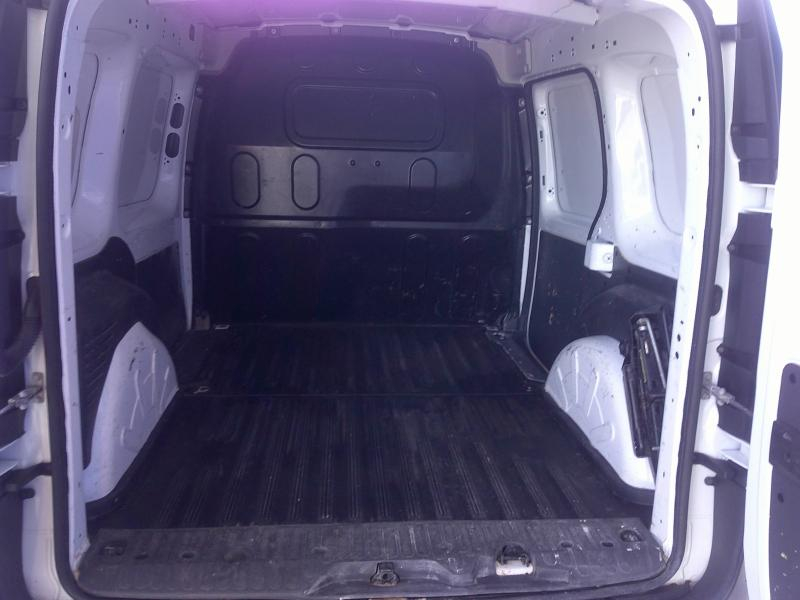 RENAULT Kangoo Express VUL d’occasion à vendre à PERPIGNAN chez SAVVIC AUTO (Photo 17)